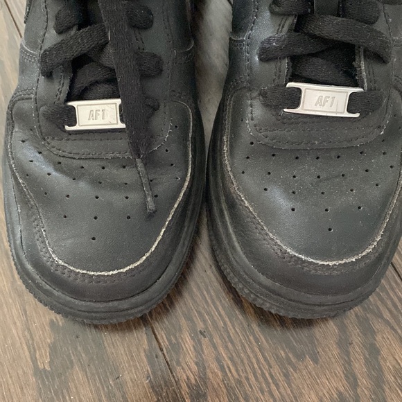 Nike Air Force 1 Sneakers - Picture 5 of 8